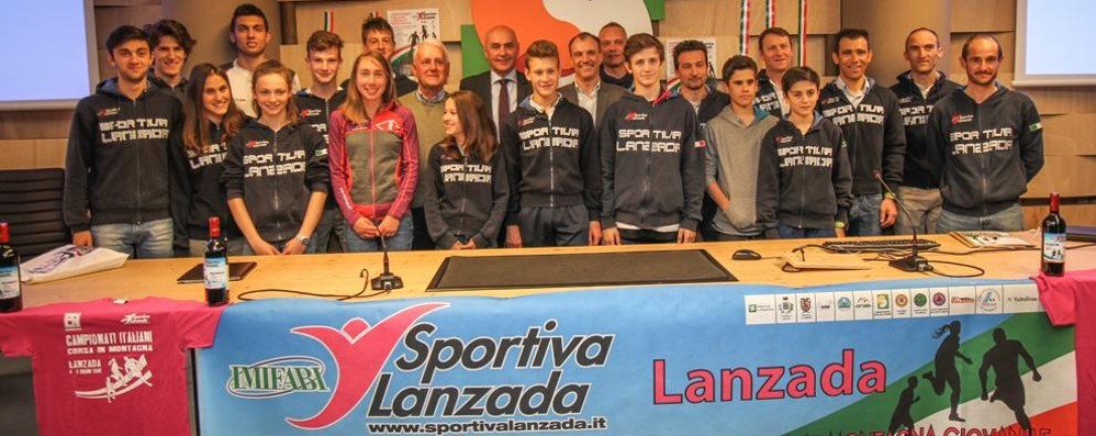 campionati-italiani-a-lanzada-il-sindaco-un-paese-che-corre_fcc2626c-1ee8-11e6-a826-5b3f32f45460_998_397_big_story_detail (1)